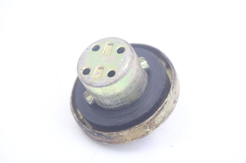 photo de BOUCHON RESERVOIR ESSENCE BAOTIAN FRESH 50 (2004 - 2012)