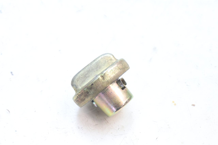 photo de BOUCHON RESERVOIR ESSENCE NECO GPX LC 2T 50 (2014 - 2018) - Détail de la pièce