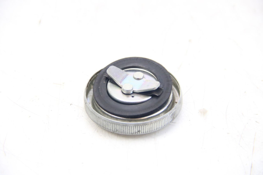 photo de BOUCHON RESERVOIR ESSENCE YAMAHA HW XENTER 125 (2011 - 2017)