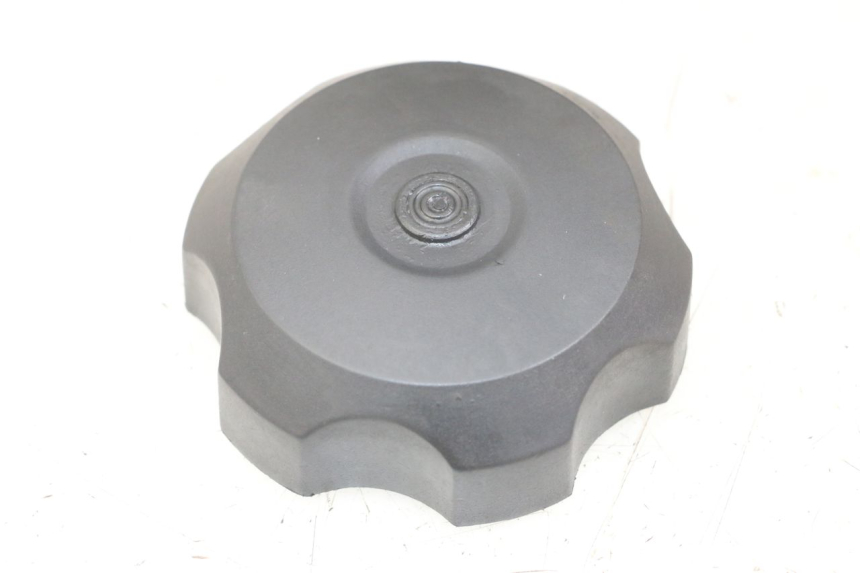photo de BOUCHON RESERVOIR ESSENCE HYTRACK ST 170 (2020 - 2024)