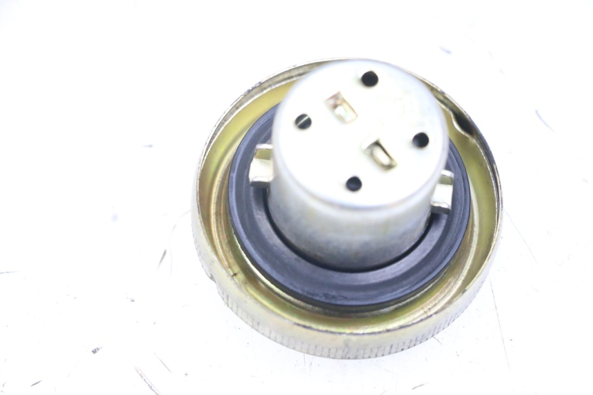 photo de BOUCHON RESERVOIR ESSENCE SYM JET 14 4T 50 (2018 - 2022)