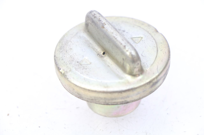 photo de BOUCHON RESERVOIR ESSENCE JM MOTORS SC 4T 50 (2012 - 2017)