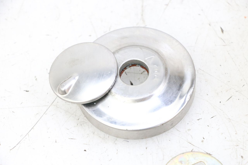 photo de BOUCHON RESERVOIR ESSENCE KEEWAY K-LIGHT KLIGHT 125 (2018 - 2025)