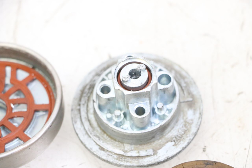 photo de BOUCHON RESERVOIR ESSENCE KEEWAY K-LIGHT KLIGHT 125 (2018 - 2025)