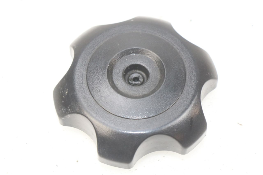 photo de BOUCHON RESERVOIR ESSENCE KAWASAKI KLX 110 (2010 - 2022)