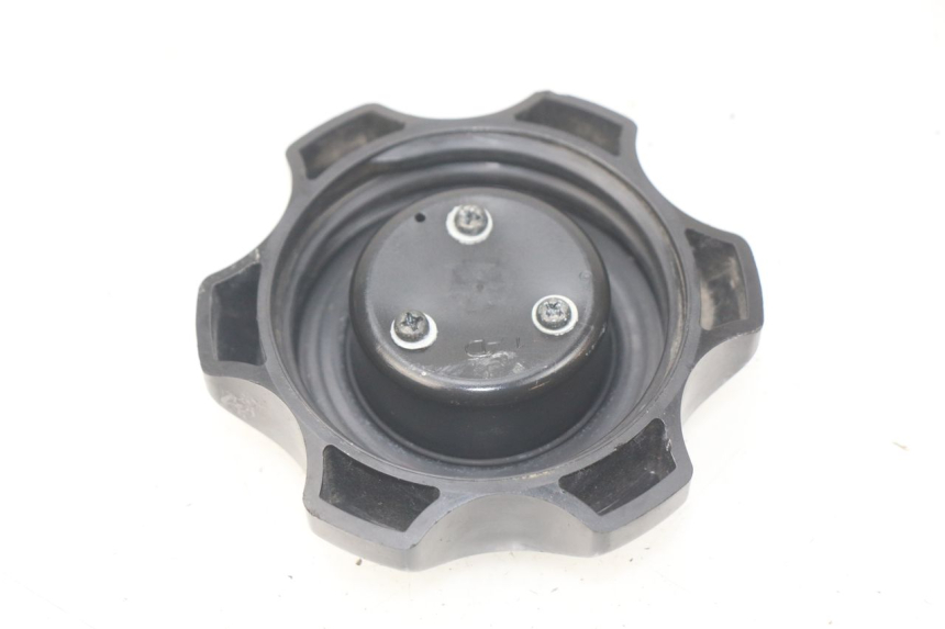 photo de BOUCHON RESERVOIR ESSENCE KAWASAKI KLX 110 (2010 - 2022)