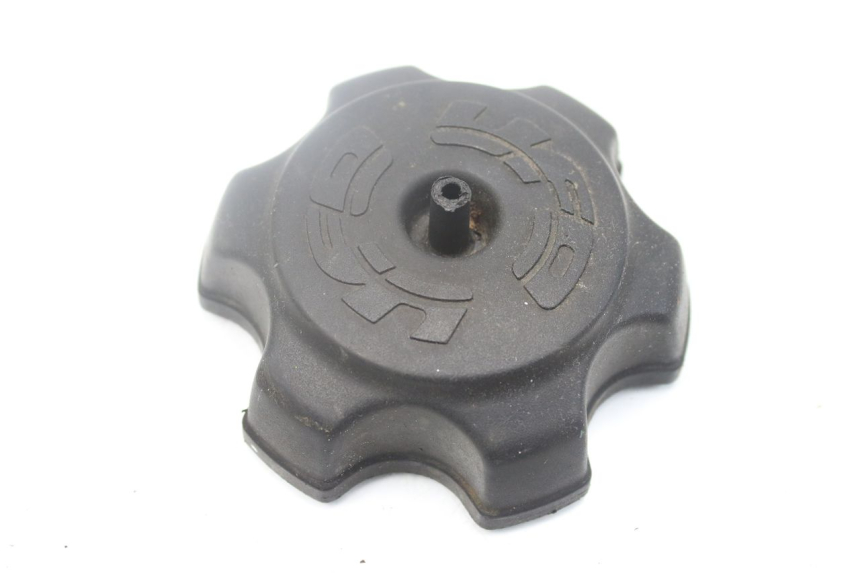photo de BOUCHON RESERVOIR ESSENCE KAWASAKI KX 250 (1994 - 1998)