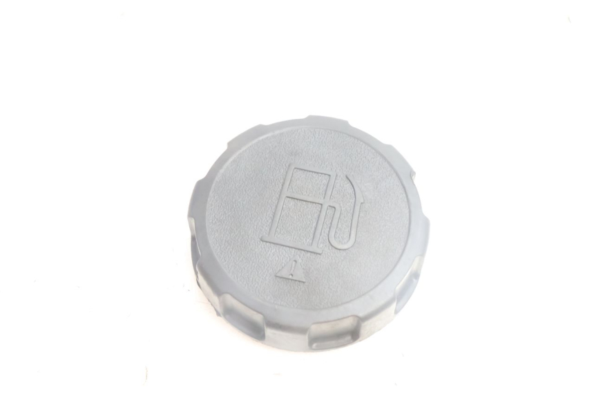 photo de BOUCHON RESERVOIR ESSENCE PEUGEOT KISBEE 4T 50 (2010 - 2017) - Vue principale