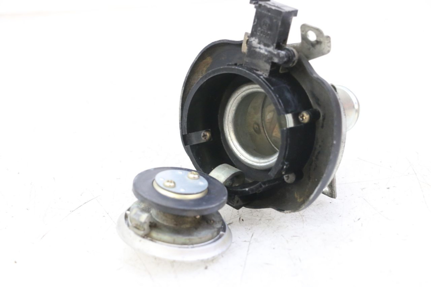 photo de BOUCHON RESERVOIR ESSENCE KYMCO GRAND DINK 125 (2008 - 2014)