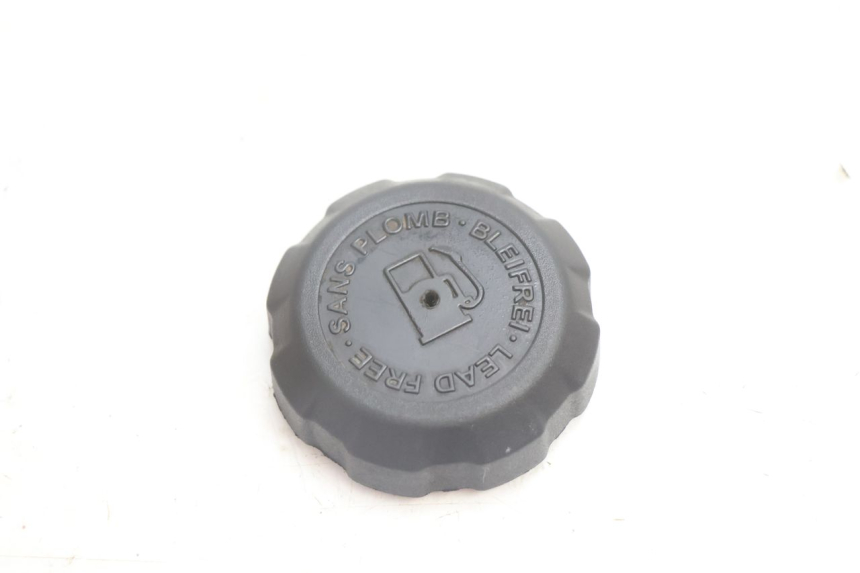 photo de BOUCHON RESERVOIR ESSENCE PEUGEOT LUDIX ONE 50 (2004 - 2013) - Vue principale