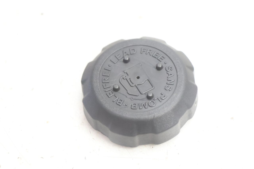 photo de BOUCHON RESERVOIR ESSENCE PEUGEOT LUDIX PRO 2T 50 (2010 - 2017) - Détail de la pièce