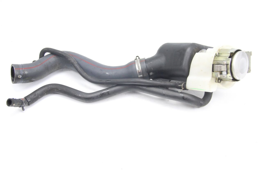 photo de BOUCHON RESERVOIR ESSENCE MBK FLIPPER 115 (2013 - 2017)