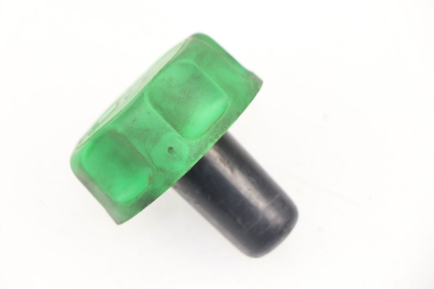 photo de BOUCHON RESERVOIR ESSENCE MBK OVETTO 2T 50 (2007 - 2017)