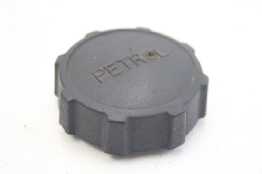 photo de BOUCHON RESERVOIR ESSENCE PIAGGIO NEW TYPHOON 50 (2018 - 2021)