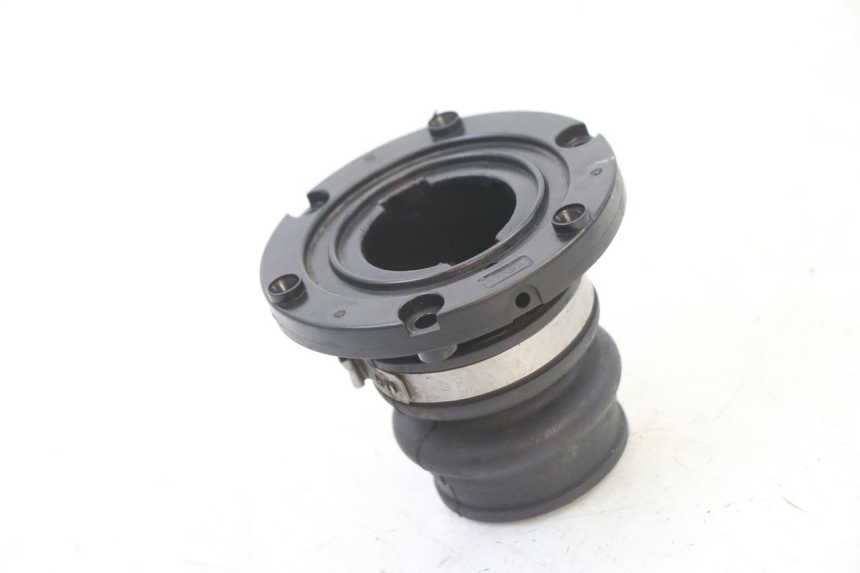 photo de BOUCHON RESERVOIR ESSENCE PIAGGIO NRG POWER PUREJET 50 (2018 - 2021)