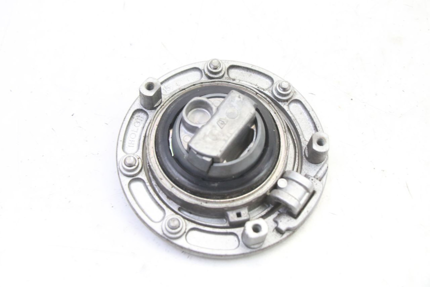 photo de BOUCHON RESERVOIR ESSENCE HONDA NTV DEAUVILLE ABS 700 (2007 - 2016)