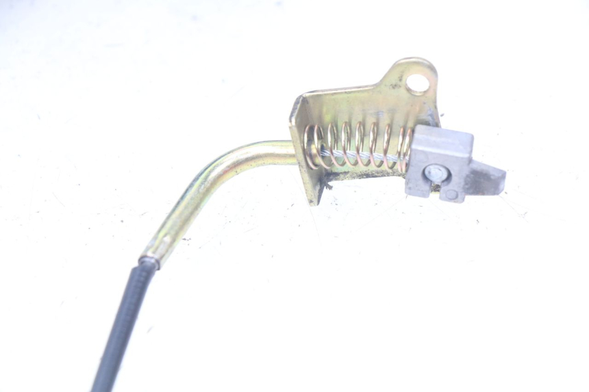 photo de BOUCHON RESERVOIR ESSENCE SYM ORBIT III 3 4T 50 (2018 - 2021) - Points de fixation