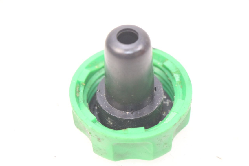 photo de BOUCHON RESERVOIR ESSENCE MBK OVETTO 2T 50 (2007 - 2017)