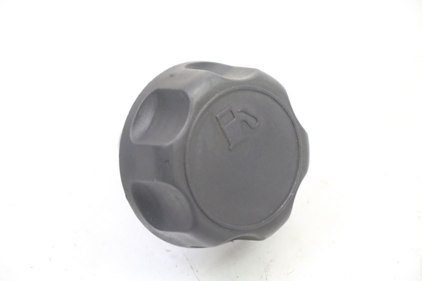 photo de BOUCHON RESERVOIR ESSENCE MBK OVETTO 4T 50 (2008 - 2016)