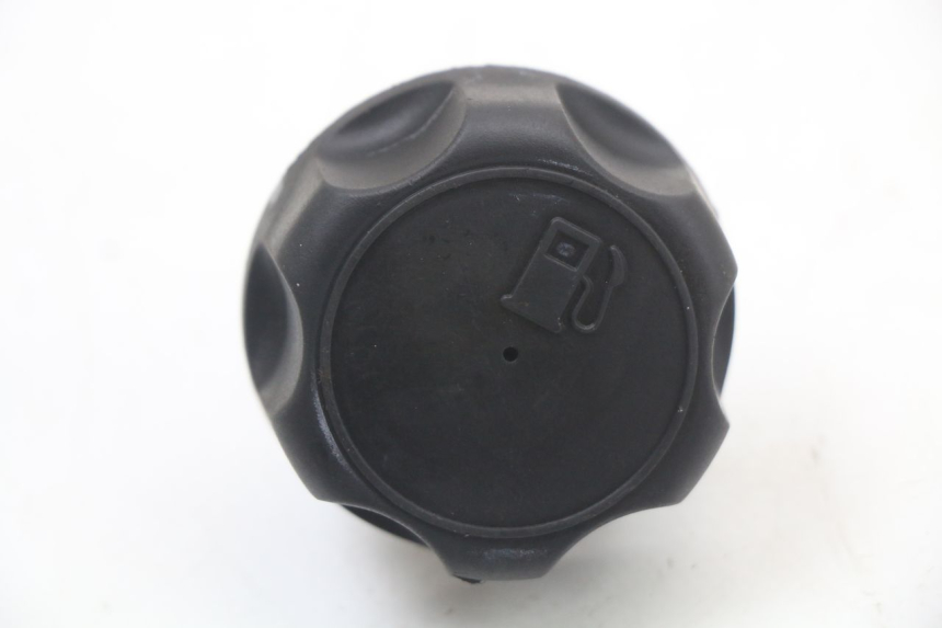 photo de BOUCHON RESERVOIR ESSENCE MBK OVETTO ONE 2T 50 (2013 - 2017)