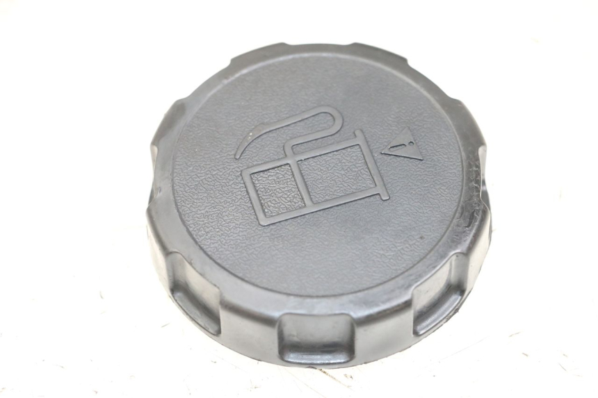 photo de BOUCHON RESERVOIR ESSENCE PEUGEOT KISBEE 2T 50 (2018 - 2022)