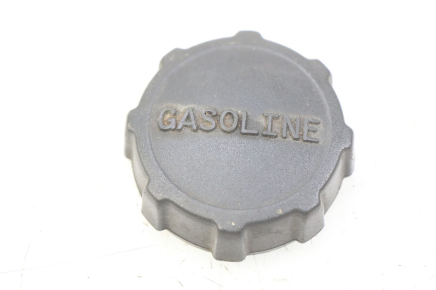photo de BOUCHON RESERVOIR ESSENCE PIAGGIO HEXAGON 2T 125 (1994 - 1998)