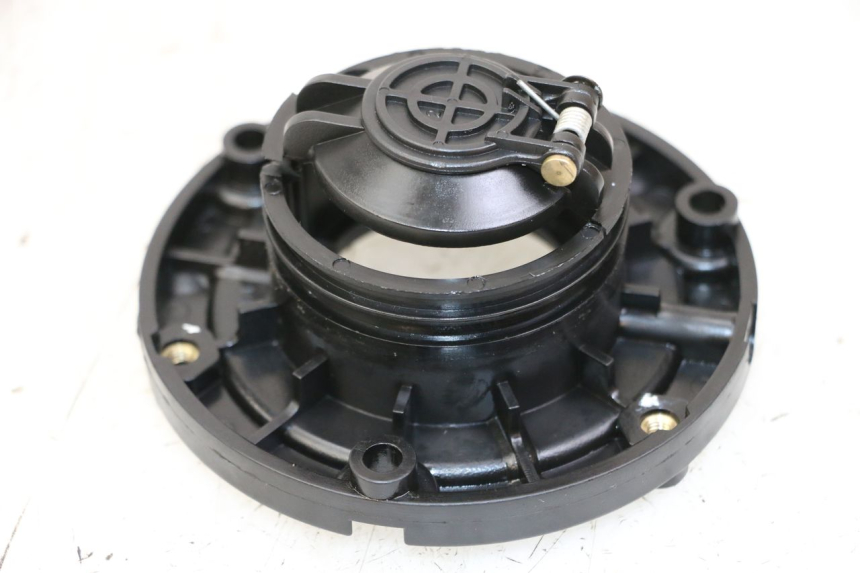 photo de BOUCHON RESERVOIR ESSENCE PIAGGIO NRG POWER PUREJET 50 (2018 - 2021)