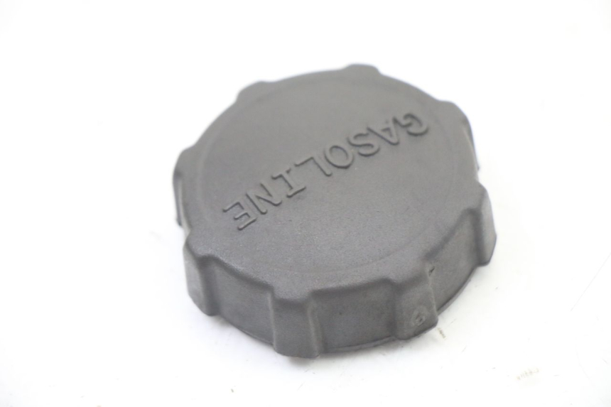 photo de BOUCHON RESERVOIR ESSENCE PIAGGIO VESPA GRANTURISMO 125 (2003 - 2007)