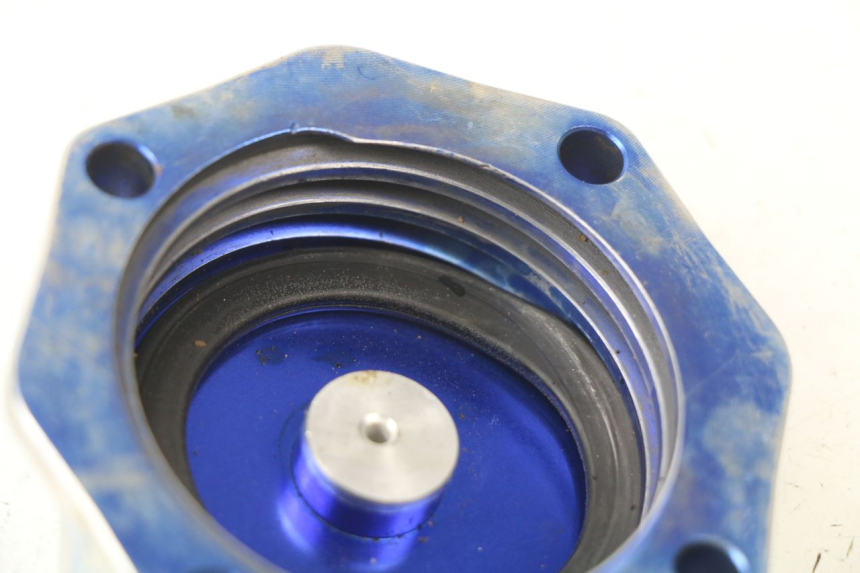 photo de BOUCHON RESERVOIR ESSENCE SUZUKI RM-Z RMZ 250 (2010 - 2016)