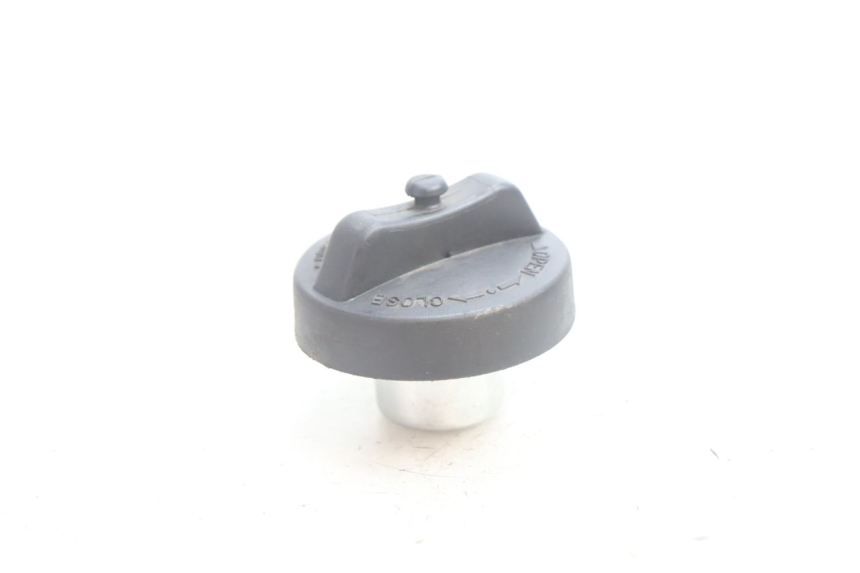 photo de BOUCHON RESERVOIR ESSENCE JM MOTORS SANTANA EVO 50 (2024 - 2026) - Vue principale