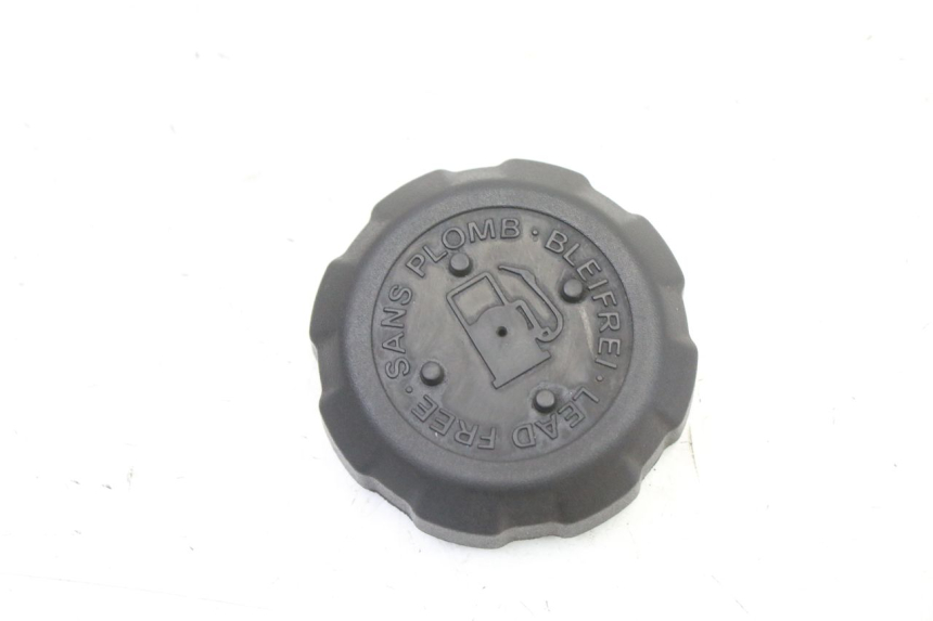 photo de BOUCHON RESERVOIR ESSENCE PEUGEOT SATELIS COMPRESSOR K15 125 (2006 - 2009)