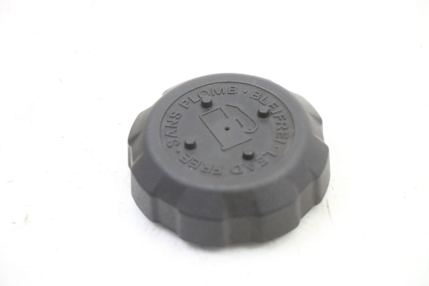 photo de BOUCHON RESERVOIR ESSENCE PEUGEOT SATELIS COMPRESSOR K15 125 (2006 - 2009)