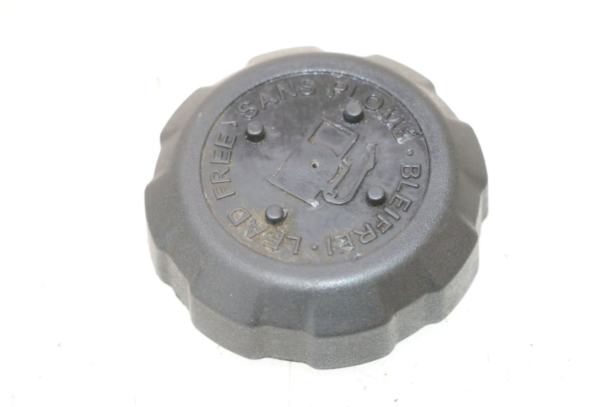 photo de BOUCHON RESERVOIR ESSENCE PEUGEOT SATELIS COMPRESSOR K15 125 (2006 - 2009) - Vue principale