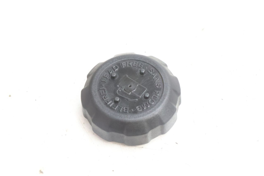 photo de BOUCHON RESERVOIR ESSENCE PEUGEOT SATELIS 125 (2006 - 2009) - Détail de la pièce