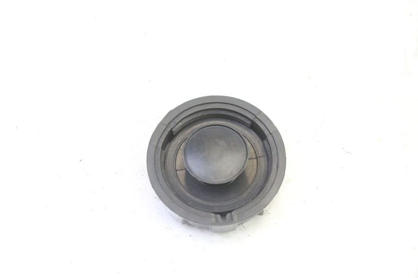 photo de BOUCHON RESERVOIR ESSENCE PEUGEOT STREETZONE I 2T 50 (2018 - 2020)