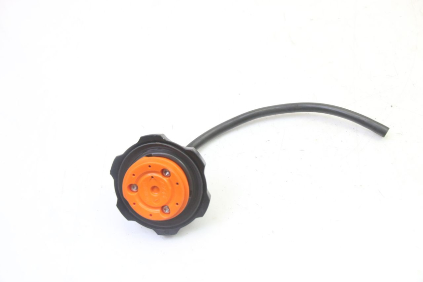photo de BOUCHON RESERVOIR ESSENCE KTM SX 85 (2013 - 2017)