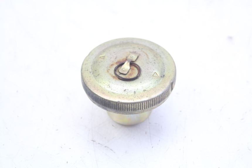 photo de BOUCHON RESERVOIR ESSENCE SYM ORBIT 2 4T 50 (2018 - 2022)