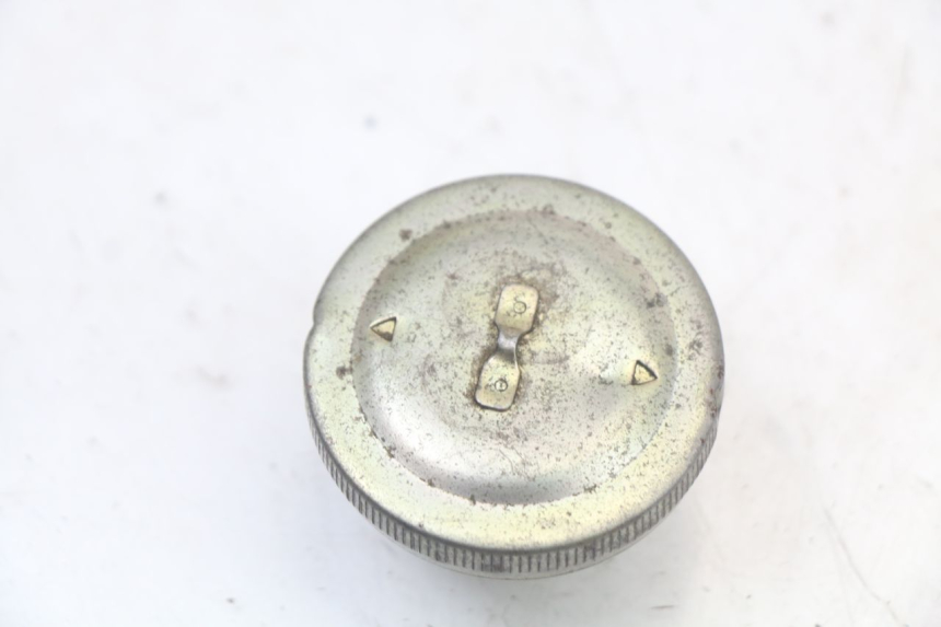 photo de BOUCHON RESERVOIR ESSENCE SYM ORBIT 2 4T 50 (2018 - 2022)