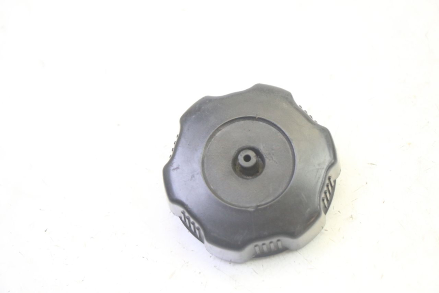 photo de BOUCHON RESERVOIR ESSENCE YAMAHA TTR 125 (2000 - 2020) - Vue principale