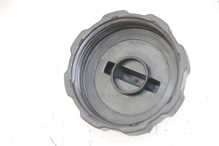photo de BOUCHON RESERVOIR ESSENCE PEUGEOT VIVACITY NEW 4T 50 (2008 - 2017)