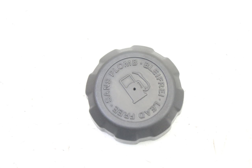 photo de BOUCHON RESERVOIR ESSENCE PEUGEOT VIVACITY 50 (2004 - 2009)