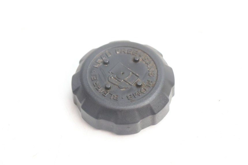 photo de BOUCHON RESERVOIR ESSENCE PEUGEOT VIVACITY 50 (2004 - 2009) - Détail de la pièce