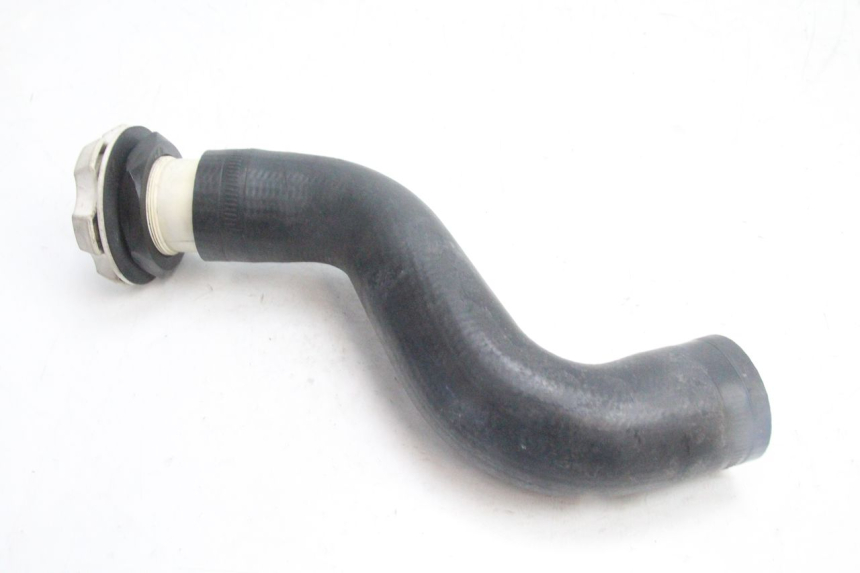 photo de BOUCHON RESERVOIR ESSENCE YAMAHA WAVE RUNNER GP R 1200 (2000 - 2003) - Vue d’ensemble