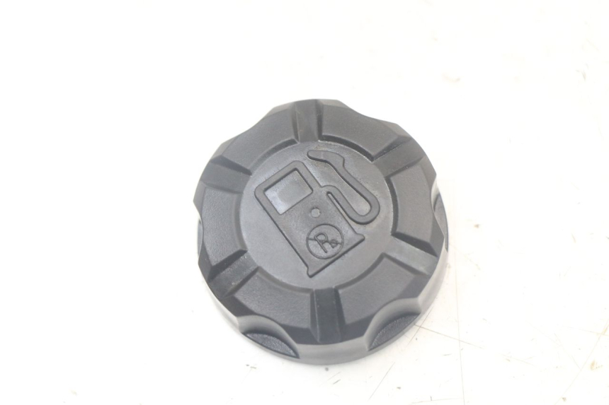 photo de BOUCHON RESERVOIR ESSENCE YAMAHA AEROX 2T 50 (2013 - 2017)
