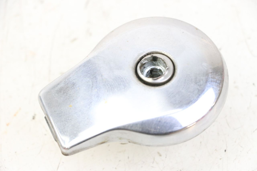 photo de BOUCHON RESERVOIR ESSENCE YAMAHA SR 125 (1982 - 2003)