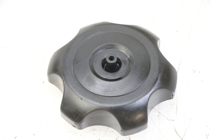 photo de BOUCHON RESERVOIR ESSENCE YAMAHA YZ-F YZF 250 (2007 - 2013)