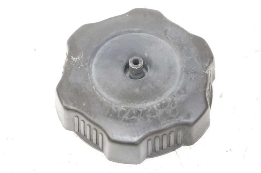 photo de BOUCHON RESERVOIR ESSENCE YAMAHA YFM R RAPTOR 250 (2008 - 2014)