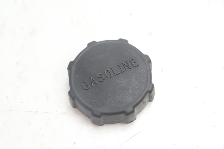 photo de BOUCHON RESERVOIR ESSENCE PIAGGIO ZIP 2T 50 (2009 - 2019) - Vue principale