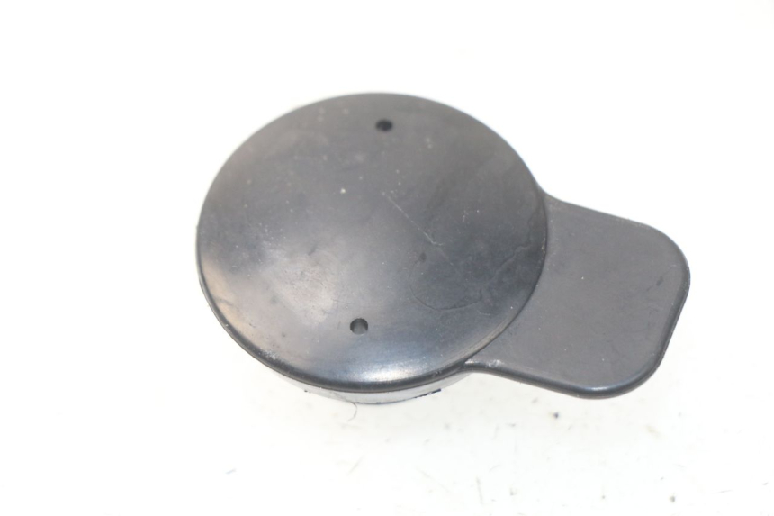 photo de BOUCHON RESERVOIR HUILE PGO BIG MAX 50 (2001 - 2009)