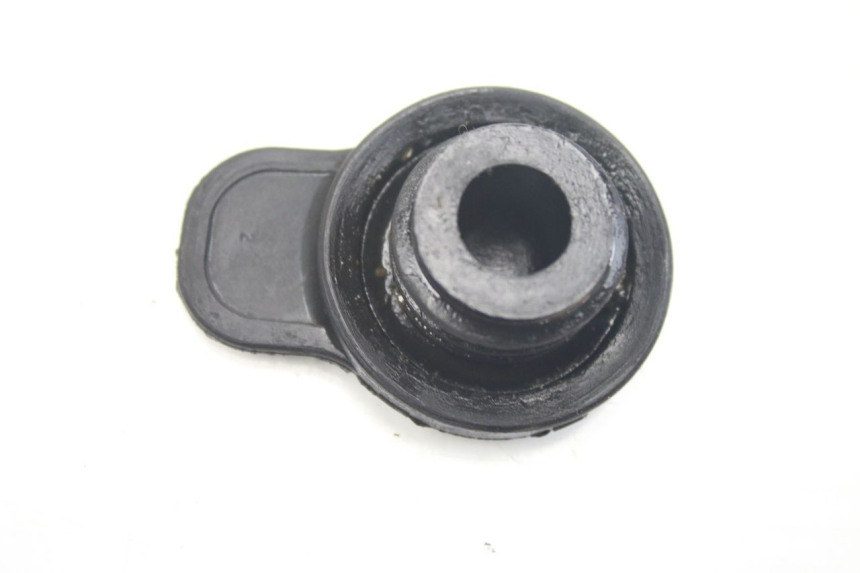 photo de BOUCHON RESERVOIR HUILE YAMAHA BLASTER 200 (2003 - 2007) - Zoom état d’usage